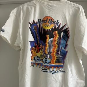 Vintage Hard Rock Cafe t-shirt. Atlantic City